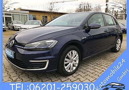VW Golf Volkswagen e- Active Info Display Kamera Wärmepumpe CCS