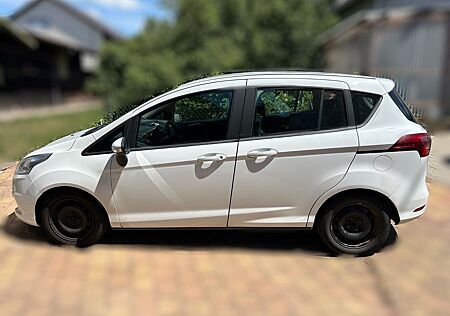 Ford B-Max 1,5 TDCi 55kW SYNC Edition SYNC Edition