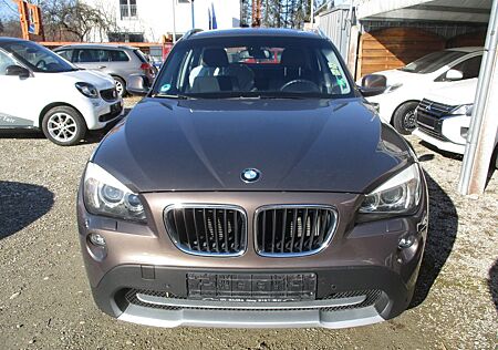 BMW X1 20 d sDrive Automatik Parktronik abn.AHK