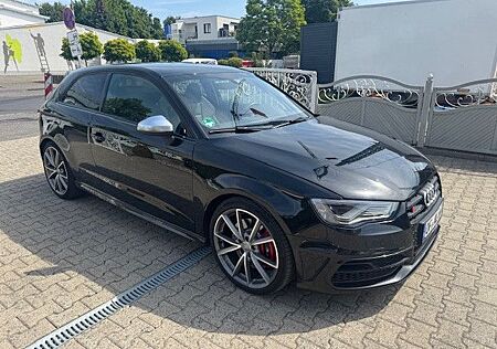 Audi S3 2.0 TFSI quattro