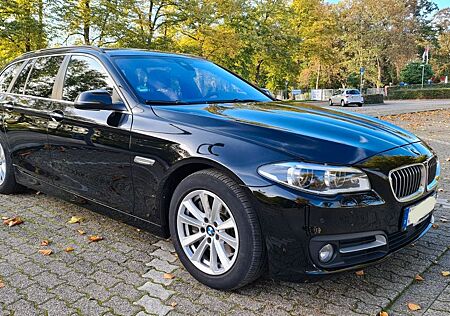 BMW 525d xDrive Touring A -