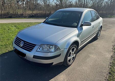 VW Passat Volkswagen 1.6