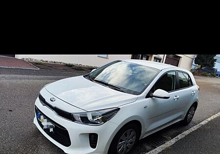 Kia Rio 1.2 Edition 7 Benziner TÜV AU Neu