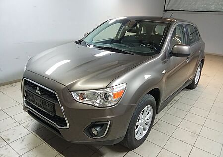 Mitsubishi ASX Invite 4WD