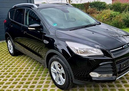 Ford Kuga 1,5 EcoBoost 2x4 110kW SYNC Edition SYN...