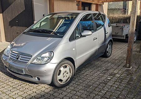 Mercedes-Benz A 160 ELEGANCE Elegance