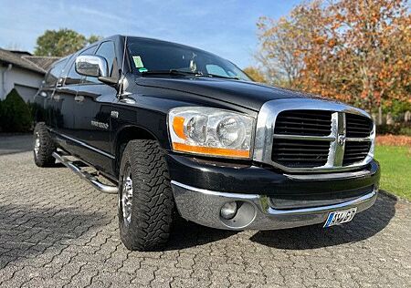 Dodge RAM 2500 MEGACAB - 5,7l HEMI LPG