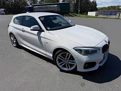 BMW 118i Sport Line Sport Line