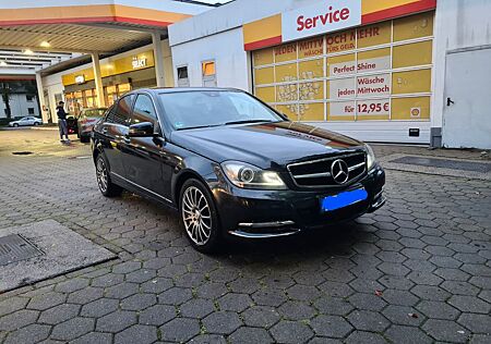 Mercedes-Benz C 250 CDI AVANTGARDE Autom Facelift