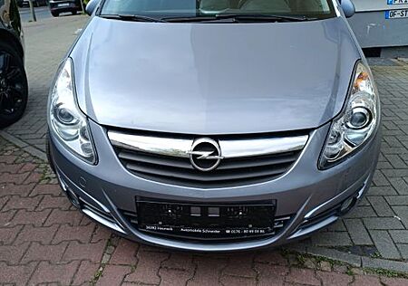 Opel Corsa 1.4 Twinport 90 PS, wenig km, Lenkradheizu