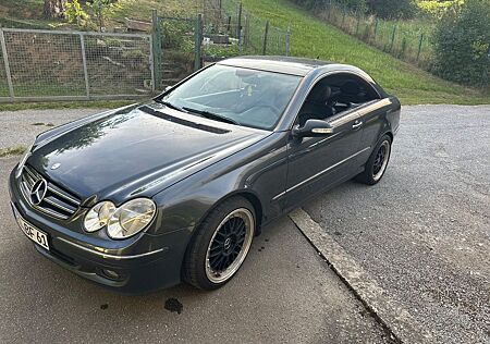 Mercedes-Benz CLK 200 KOMPRESSOR AVANTGARDE