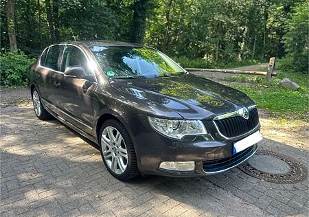Skoda Superb II 1.8 TSI, TÜV NEU 07/27,AHK, Scheckheft