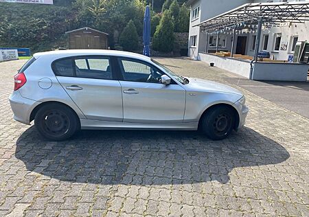 BMW 120d Edition Lifestyle Edition Lifestyle