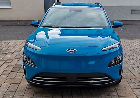 Hyundai Kona gebraucht kaufen Hyundai Kona Elektro ELEKTRO 150kW
