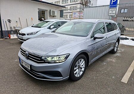 VW Passat Variant Volkswagen | 1.Hand | ACC | Kam | Keyless