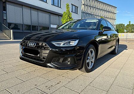 Audi A4 30 TDI S tronic Avant*Abstandstemp*spurhalte