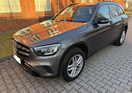 Mercedes-Benz GLC 400 d 4MATIC Off-Road Fahrwerk Standh.