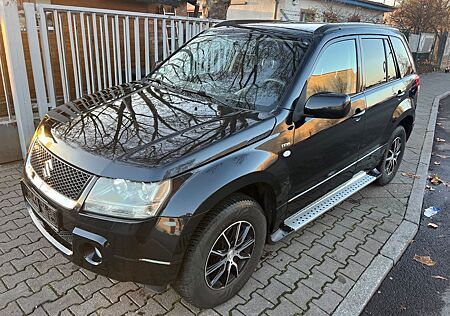 Suzuki Grand Vitara 1.9 DDiS Comfort *TÜV 12/2025*