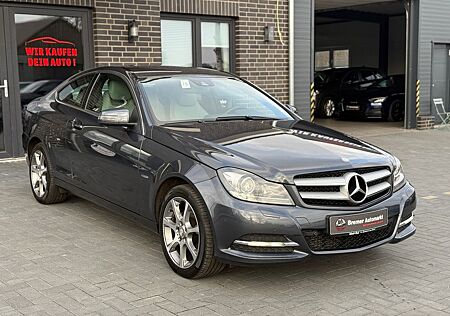 Mercedes-Benz C 250 Coupe CGI *Bi-Xenon*Leder*1H*PDC*SHZ*NAVI*