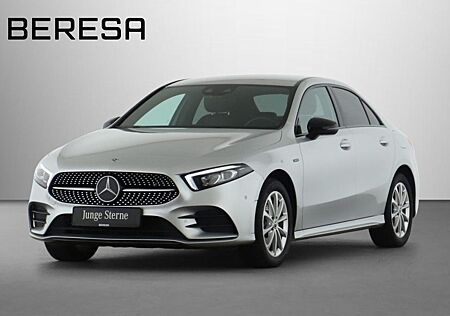 Mercedes-Benz A 250 e Limousine AMG MBUX High-End LED Kamera