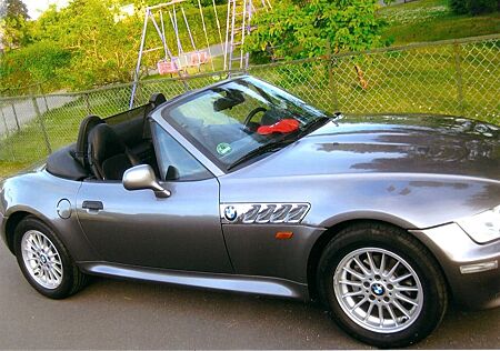 BMW Z3 Cabrio 1.9i -Tüv 1 -26-- Klima-Leder,SHeft