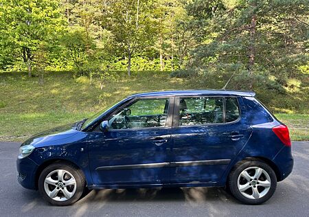 Skoda Fabia 1.2l TSI 63kW, 2te Hand, EZ 2010