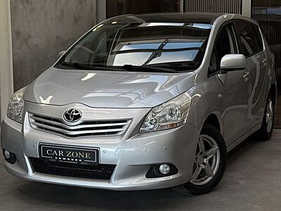 Toyota Verso 1.8 Edition *Panorama*PDC*Klimaaut.*