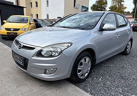 Hyundai i30 1.4 Comfort*TüV 08/27*PDC*KLIMAAUTO.*EU4*