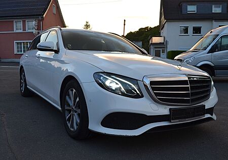 Mercedes-Benz E 200 E -Klasse T-Modell d