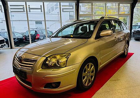 Toyota Avensis Kombi 1.8 Sol