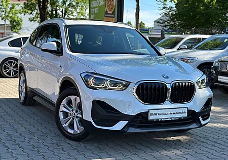 BMW X1 xDrive25e Aut. Navi LED AHK Panorama Kamera