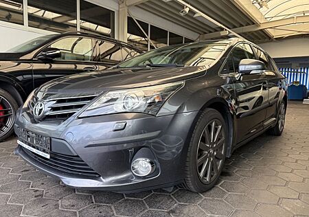 Toyota Avensis Kombi Executive*Aut.*HU/AU*Pano*Memory*