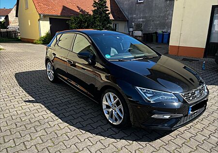 Seat Leon FR 1.8TSI 1. Hand Pano Navi Beats Leder LED