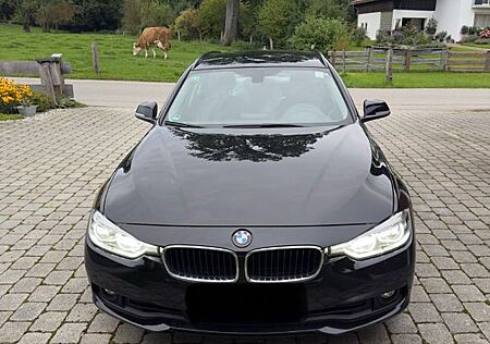 BMW 330d Touring Advantage Automatic Advantage