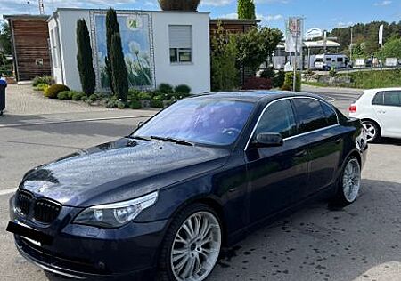 BMW 520i - E60
