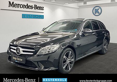 Mercedes-Benz C 300 de T-Modell AVANTGARDE+AHK+PARK+DISTR