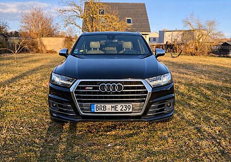 Audi SQ7 4.0 quattro - Pano/Sitzbel./AHK/22 Zoll