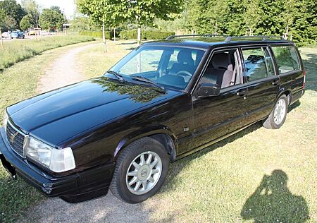 Volvo 945 Turbo 2,3i