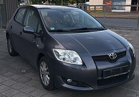 Toyota Auris Executive