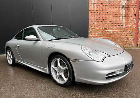 Porsche 996 Carrera 4 Coupé Carrera