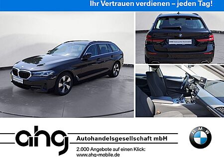 BMW 520d xDrive Touring *HUD*AHK*PDC*SHZ*Laser*Navi*
