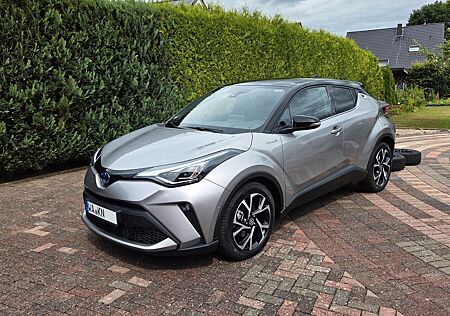 Toyota C-HR 1.8 Hybrid Team D. TÜV / Garantie.