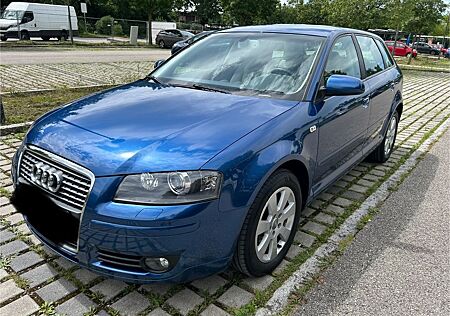 Audi A3 1.6i Sportback 2.Hand Sehr gepflegt