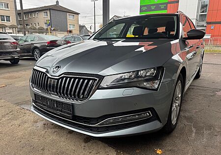 Skoda Superb Combi Style 4x4