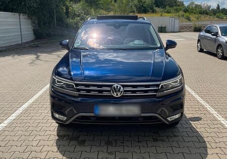 VW Tiguan Volkswagen 2.0 TDI *239 PS* OFFROAD Vollaustattun