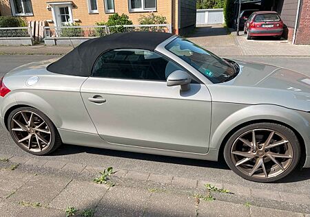 Audi TT Roadster 1.8 TFSI -