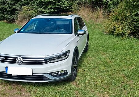 VW Passat Alltrack Volkswagen 2.0 TDI SCR 176kW DSG BMT 4M...