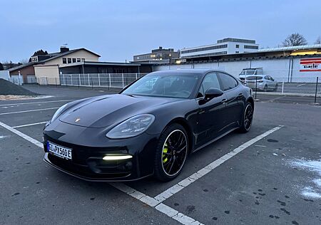 Porsche Panamera 4S E-Hybrid | APPROVED | CHRONO |