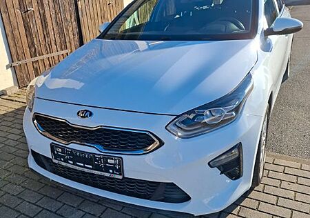 Kia Cee'd / Ceed 1.4 T-GDI DCT GT Line SW GT Line