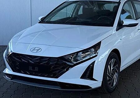 Hyundai i20 1.0 T-GDI Select / Navi Klima Kamera